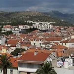 Kula View