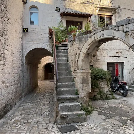 아파트 Kula View *